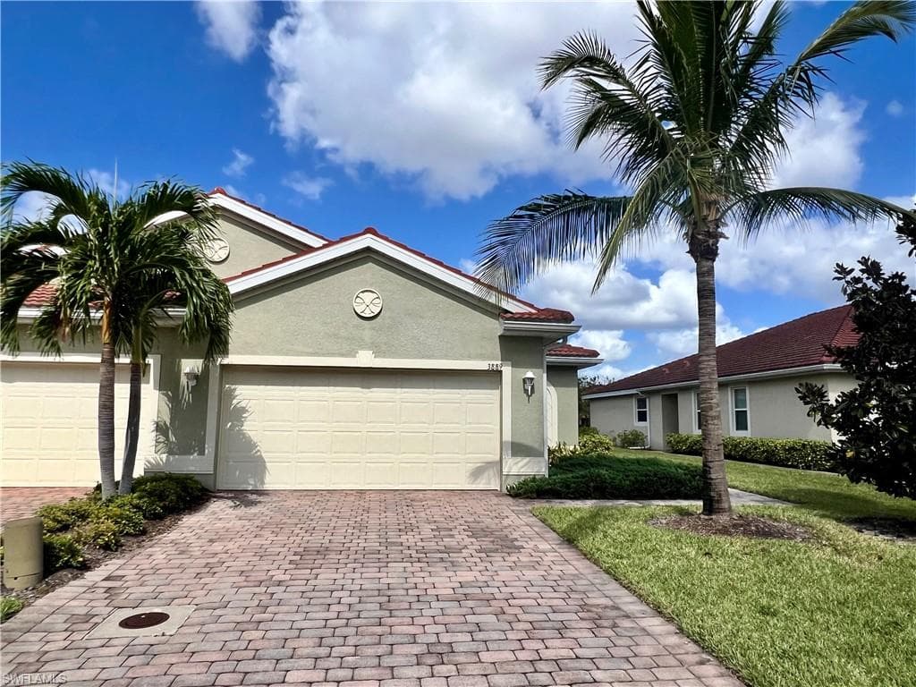 3889 Dunnster Ct, Fort Myers, FL 33916-1
