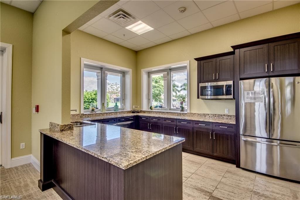3889 Dunnster Ct, Fort Myers, FL 33916-32