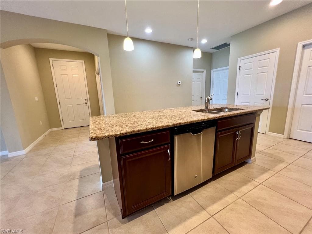 3889 Dunnster Ct, Fort Myers, FL 33916-5