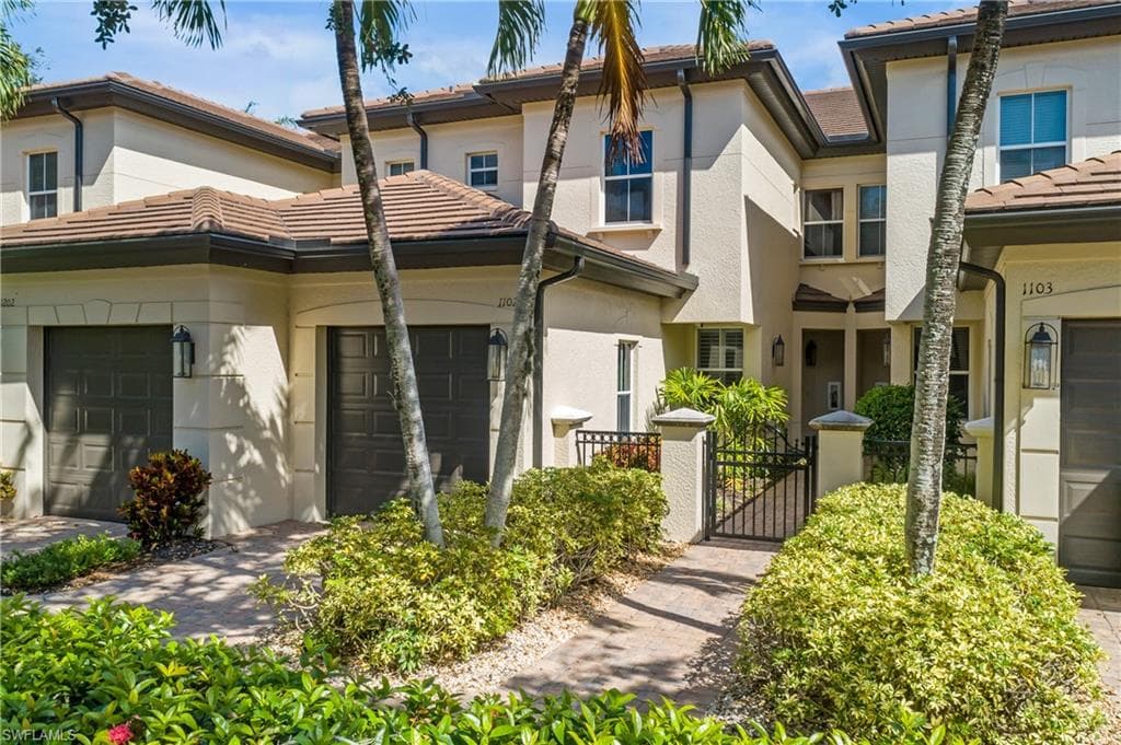 6130 Montelena Cir 1102, Naples, FL 34119-9