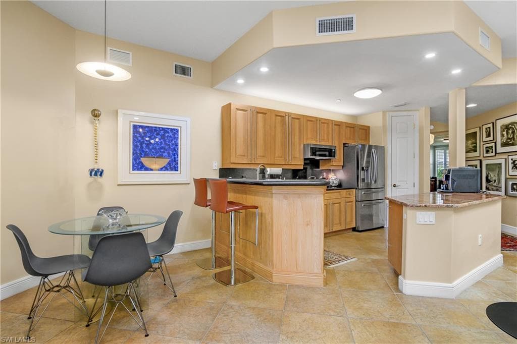 6130 Montelena Cir 1102, Naples, FL 34119-14