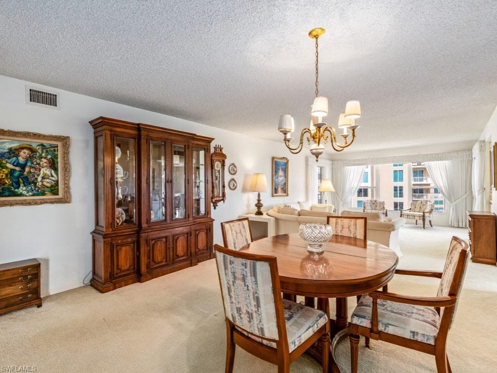 4451 Gulf Shore Blvd N 1005, Naples, FL 34103-9