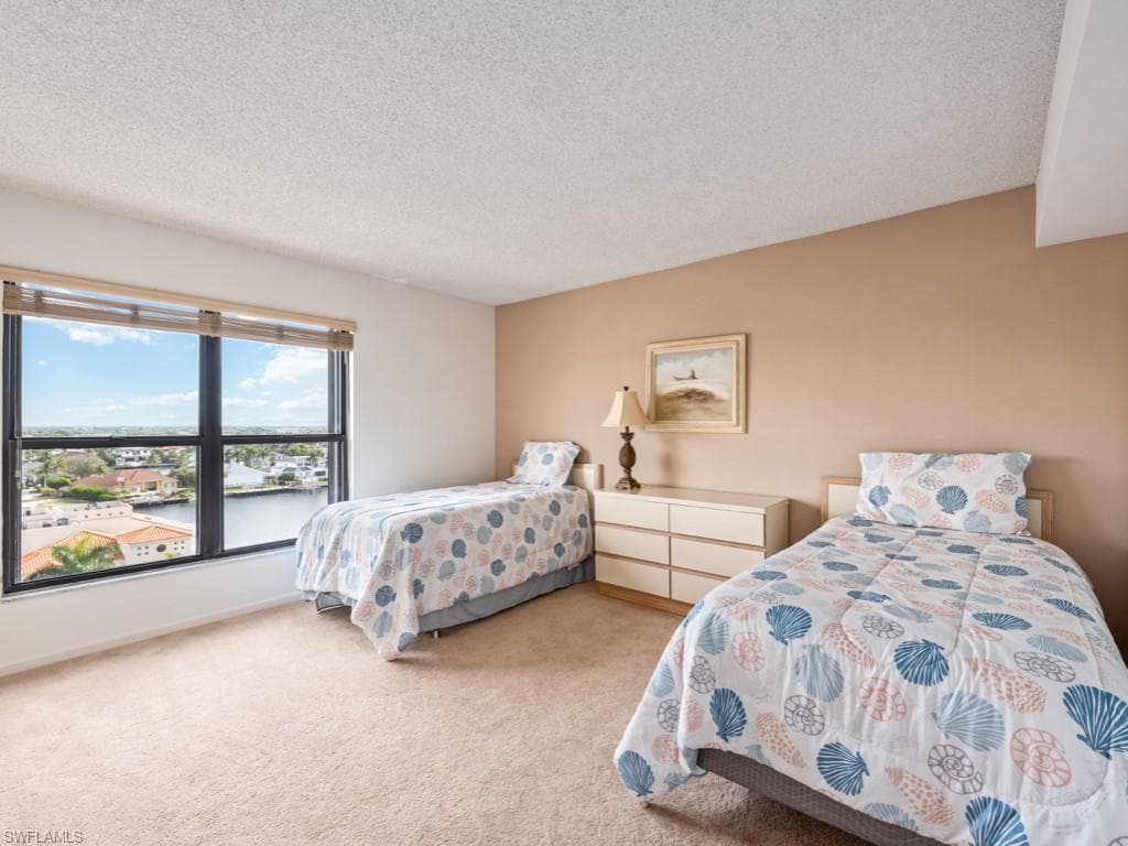 4451 Gulf Shore Blvd N 1005, Naples, FL 34103-13