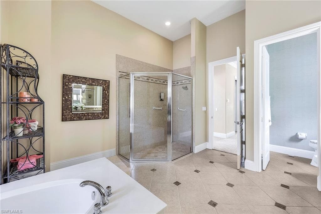 8589 Bellagio Dr, Naples, FL 34114-25