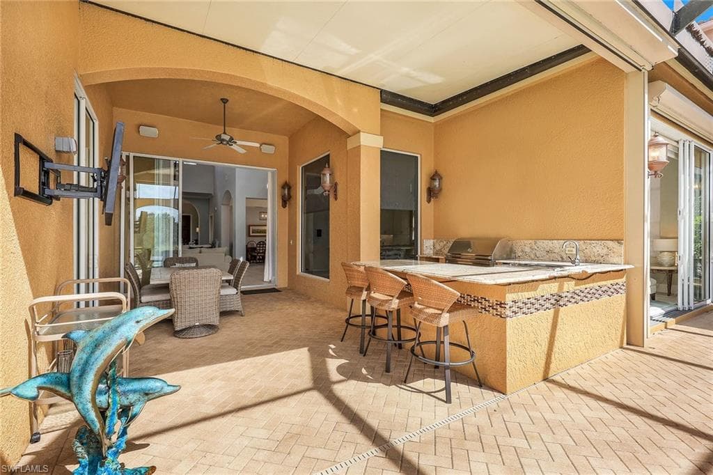 8589 Bellagio Dr, Naples, FL 34114-38