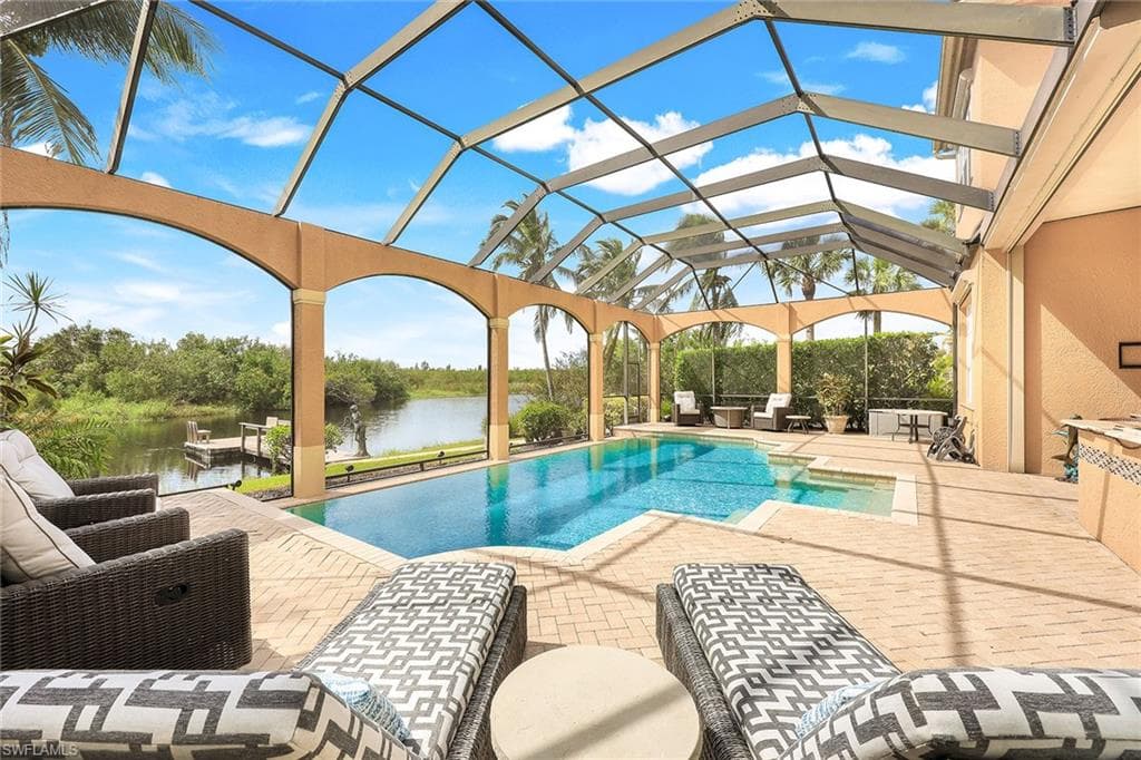8589 Bellagio Dr, Naples, FL 34114-39