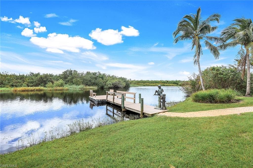 8589 Bellagio Dr, Naples, FL 34114-42
