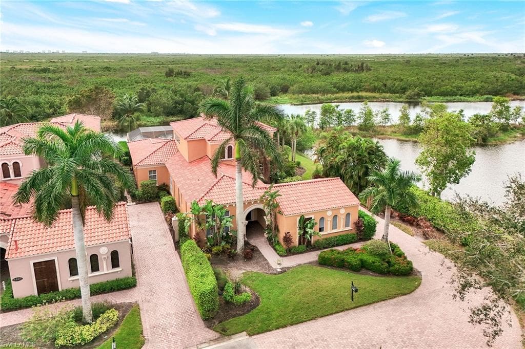 8589 Bellagio Dr, Naples, FL 34114-49