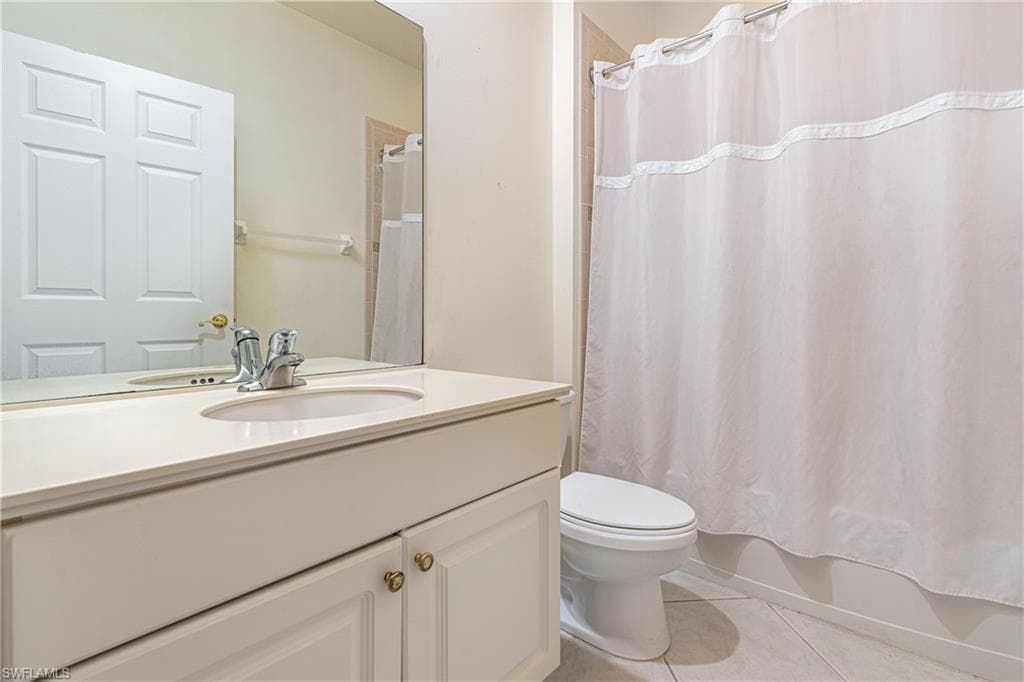 1370 Sweetwater Cv 101, Naples, FL 34110-10