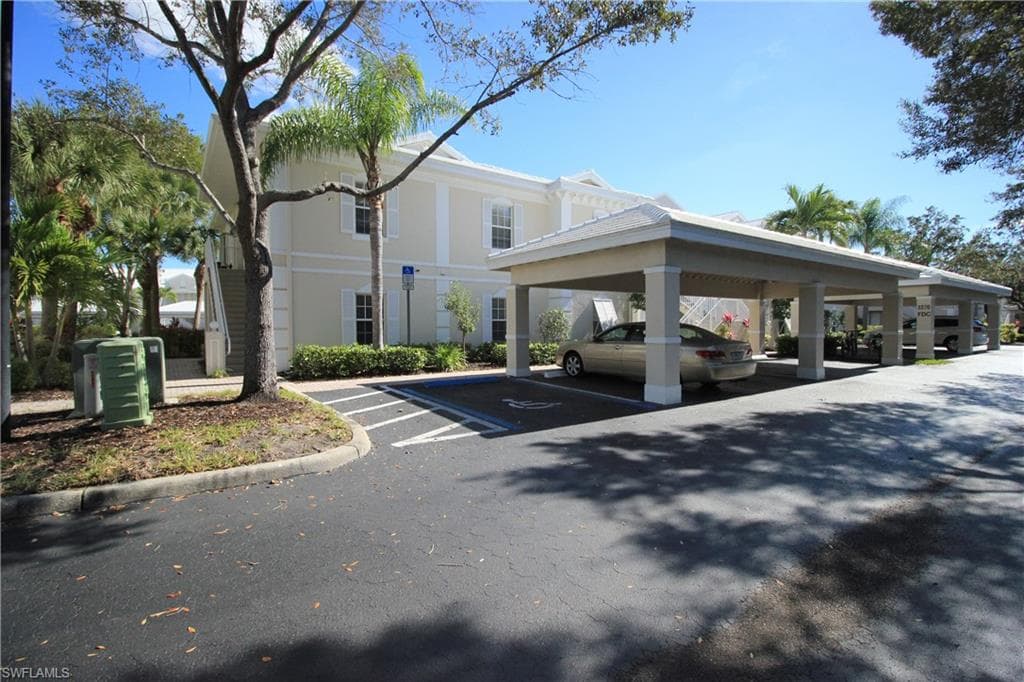 1370 Sweetwater Cv 101, Naples, FL 34110-2