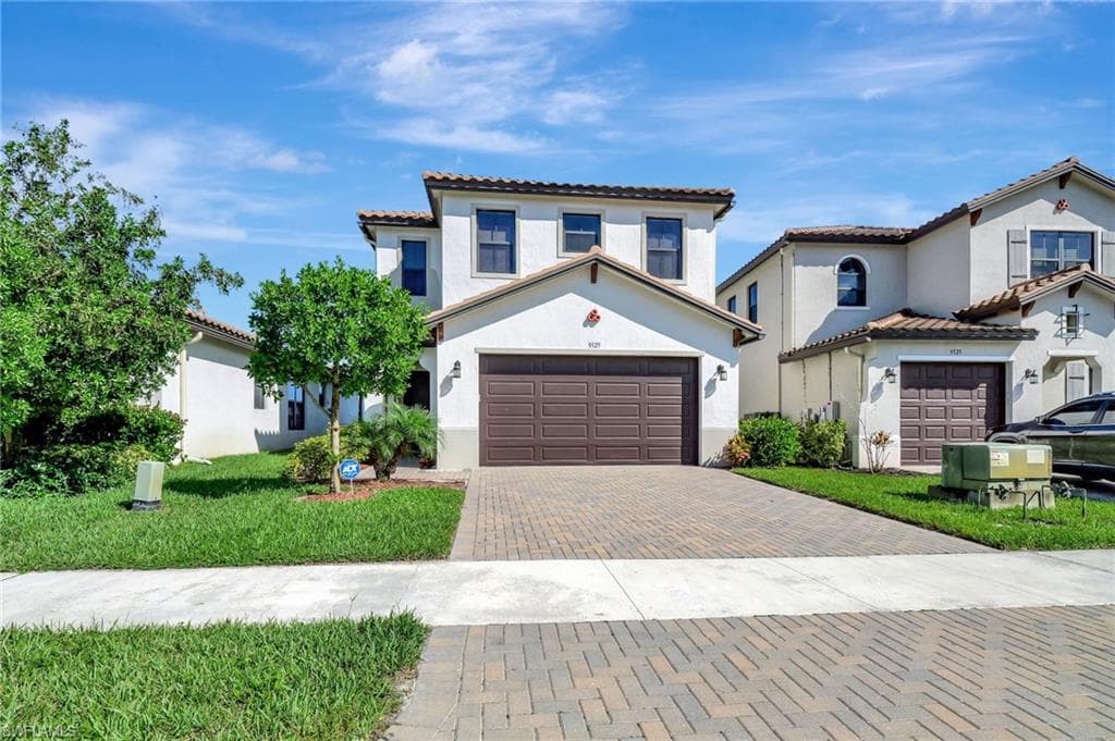 5525 Soria Ave, Ave Maria, FL 34142-2