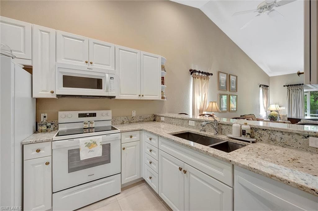 3555 Avion Woods Ct 501, Naples, FL 34104-10