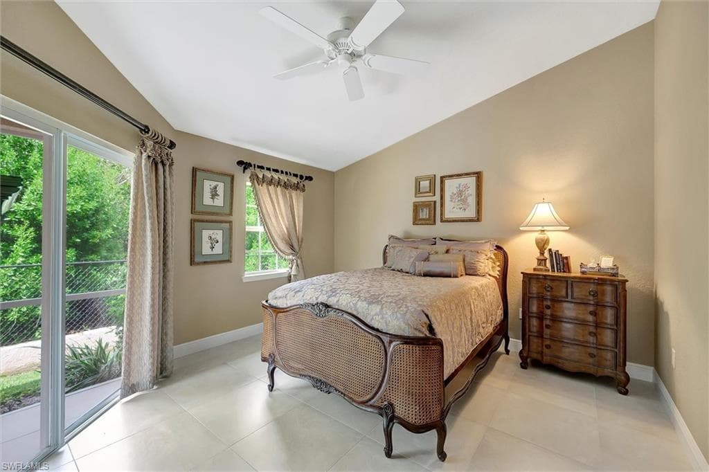 3555 Avion Woods Ct 501, Naples, FL 34104-19
