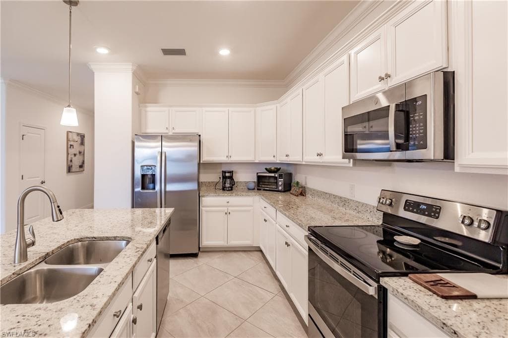 14634 Cantabria Dr, Fort Myers, FL 33905-9