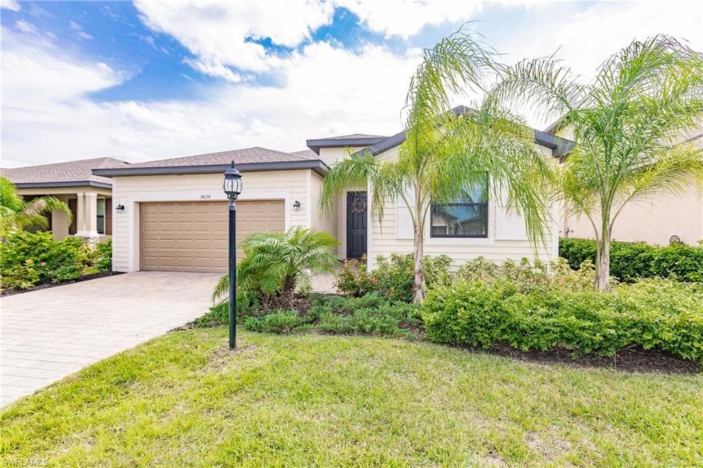 14634 Cantabria Dr, Fort Myers, FL 33905-1