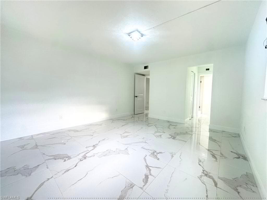 4823 26th Pl SW C1, Naples, FL 34116-9