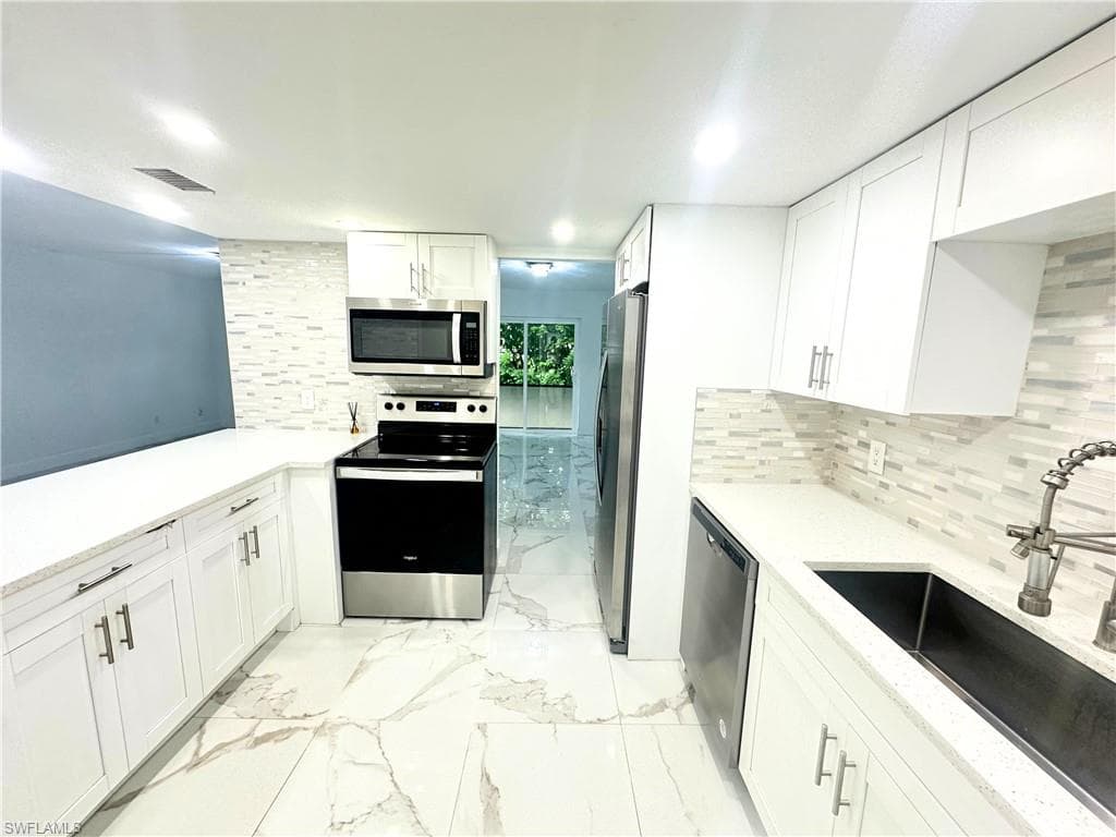 4823 26th Pl SW C1, Naples, FL 34116-7
