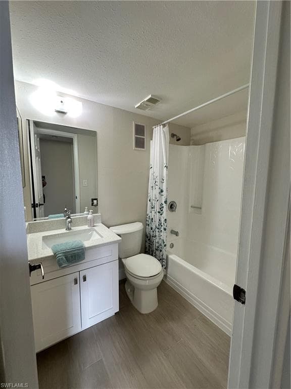 4146 27th Ct SW 102, Naples, FL 34116-12