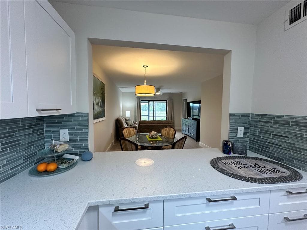 4146 27th Ct SW 102, Naples, FL 34116-14