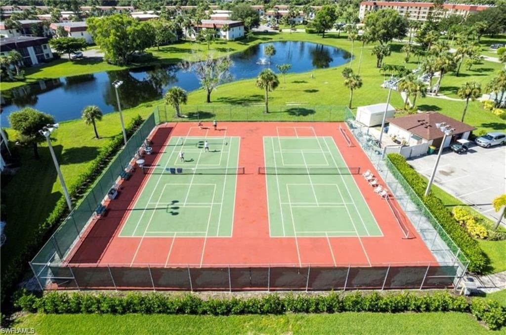 4146 27th Ct SW 102, Naples, FL 34116-26