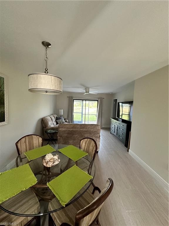 4146 27th Ct SW 102, Naples, FL 34116-8