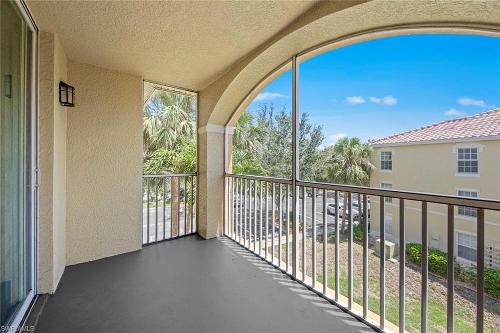 4105 Residence Dr 718, Fort Myers, FL 33901-22