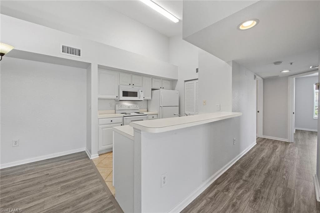 4105 Residence Dr 718, Fort Myers, FL 33901-5