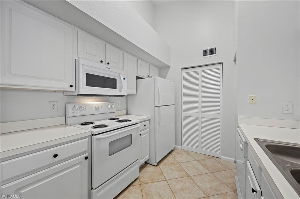 4105 Residence Dr 718, Fort Myers, FL 33901-7
