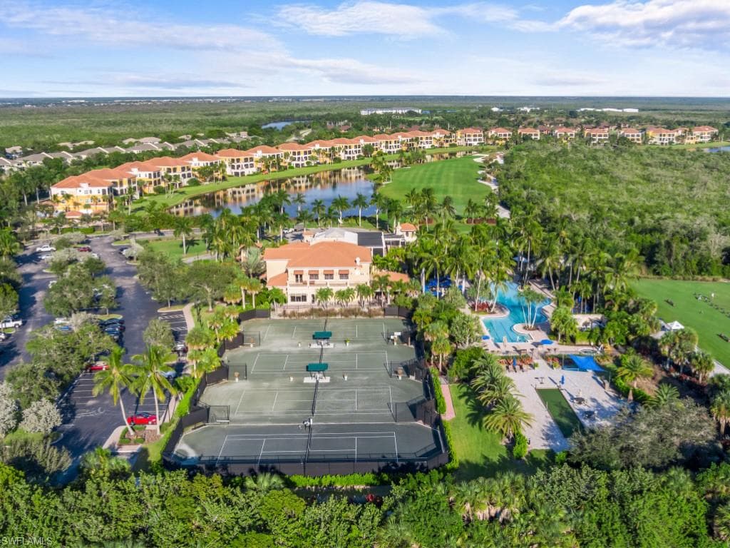 1264 Rialto Way 4-201, Naples, FL 34114-38