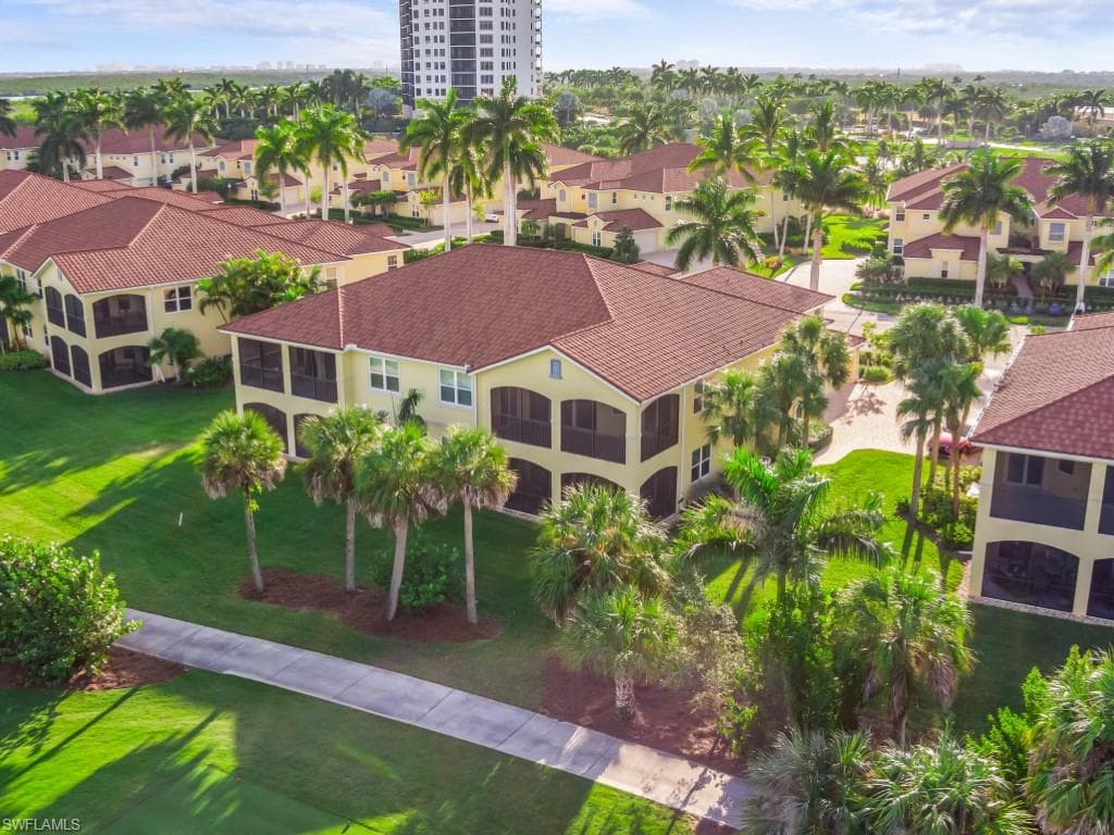 1264 Rialto Way 4-201, Naples, FL 34114-4