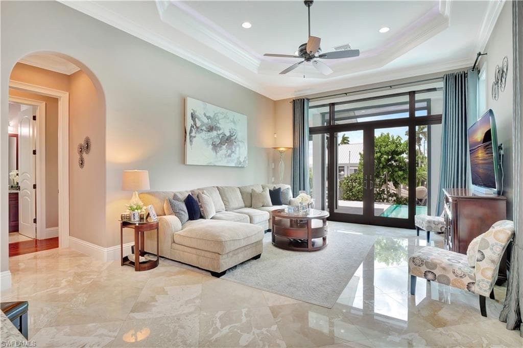 1330 Marlin Dr, Naples, FL 34102-17