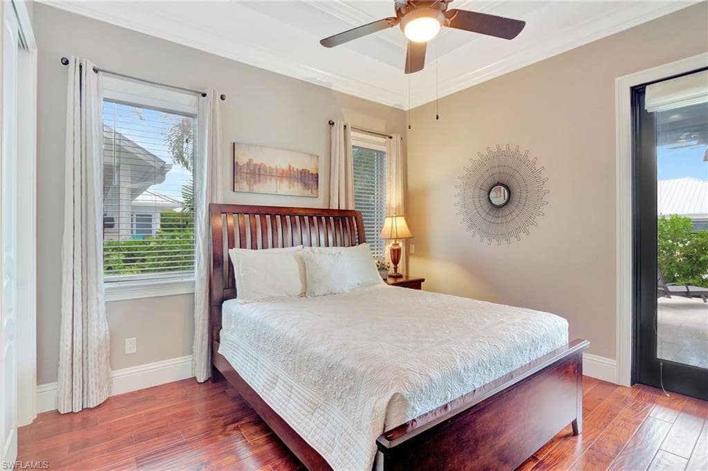 1330 Marlin Dr, Naples, FL 34102-23