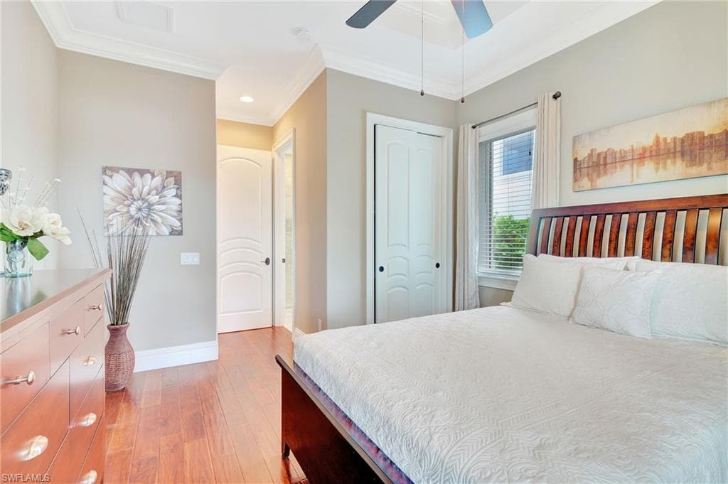 1330 Marlin Dr, Naples, FL 34102-24