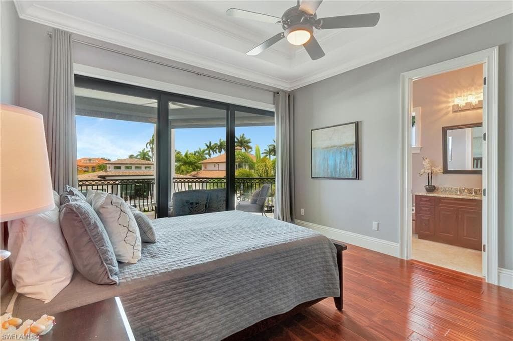 1330 Marlin Dr, Naples, FL 34102-38