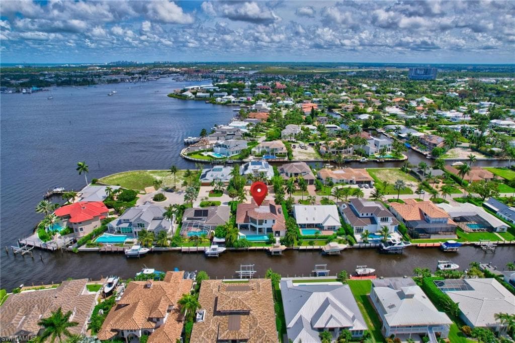 1330 Marlin Dr, Naples, FL 34102-47