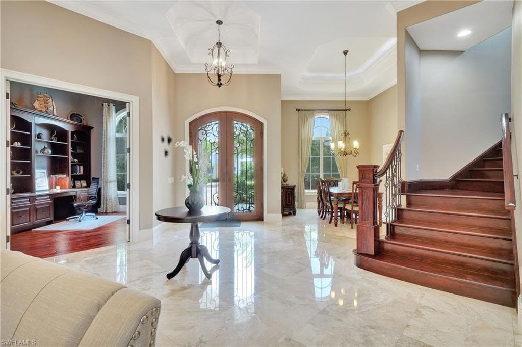 1330 Marlin Dr, Naples, FL 34102-7