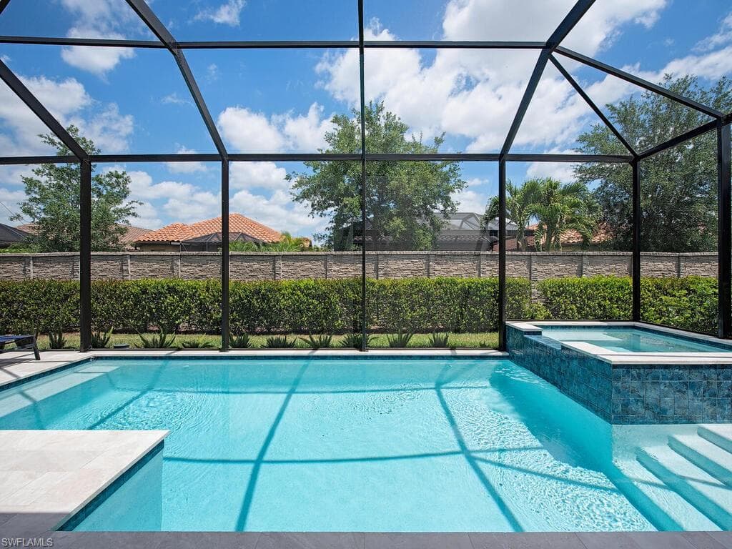 8159 Lucello Ter S, Naples, FL 34114-10