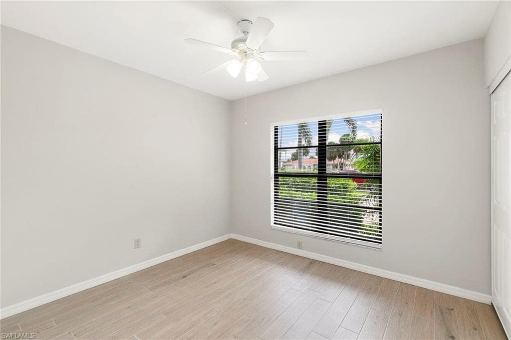 14 Manor Ter 9-106, Marco Island, FL 34145-19