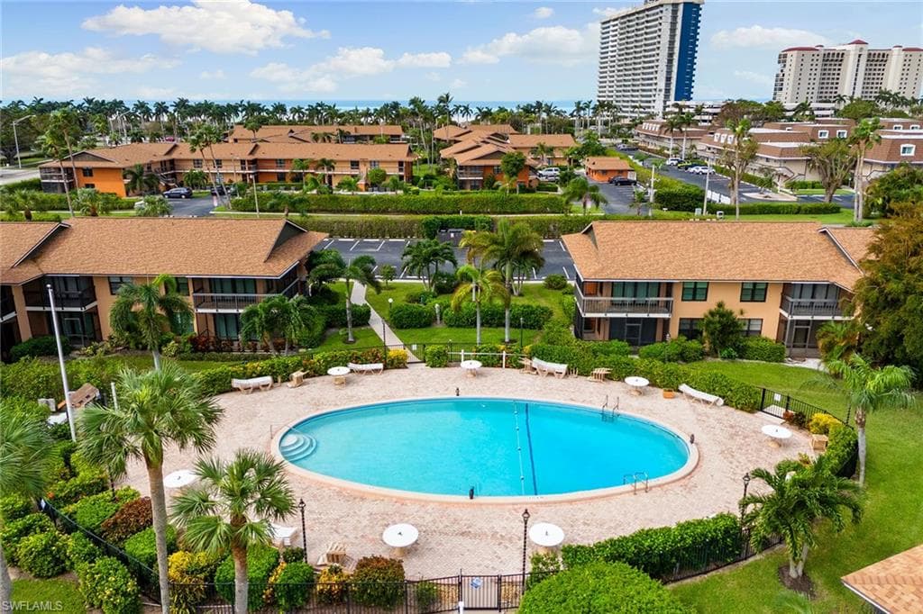 14 Manor Ter 9-106, Marco Island, FL 34145-25