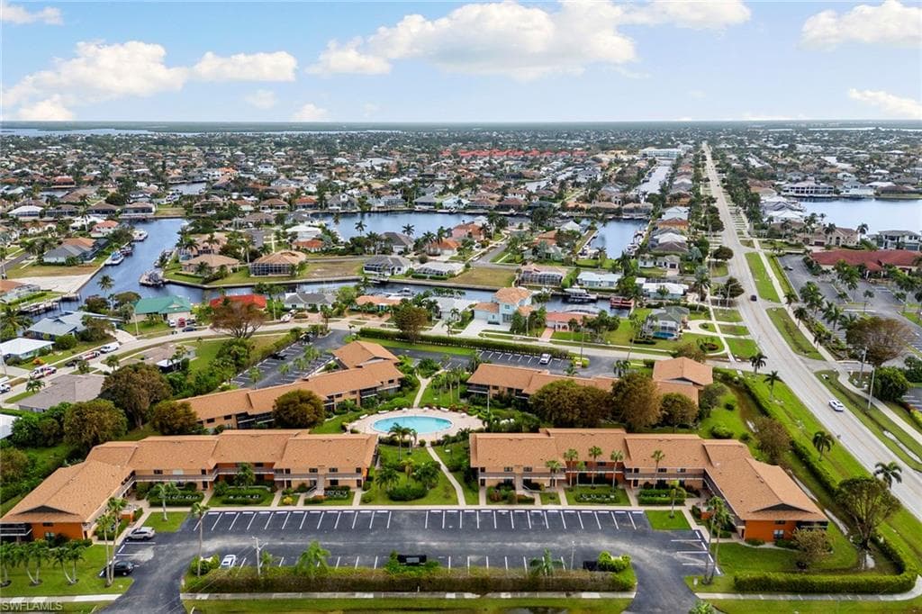 14 Manor Ter 9-106, Marco Island, FL 34145-29