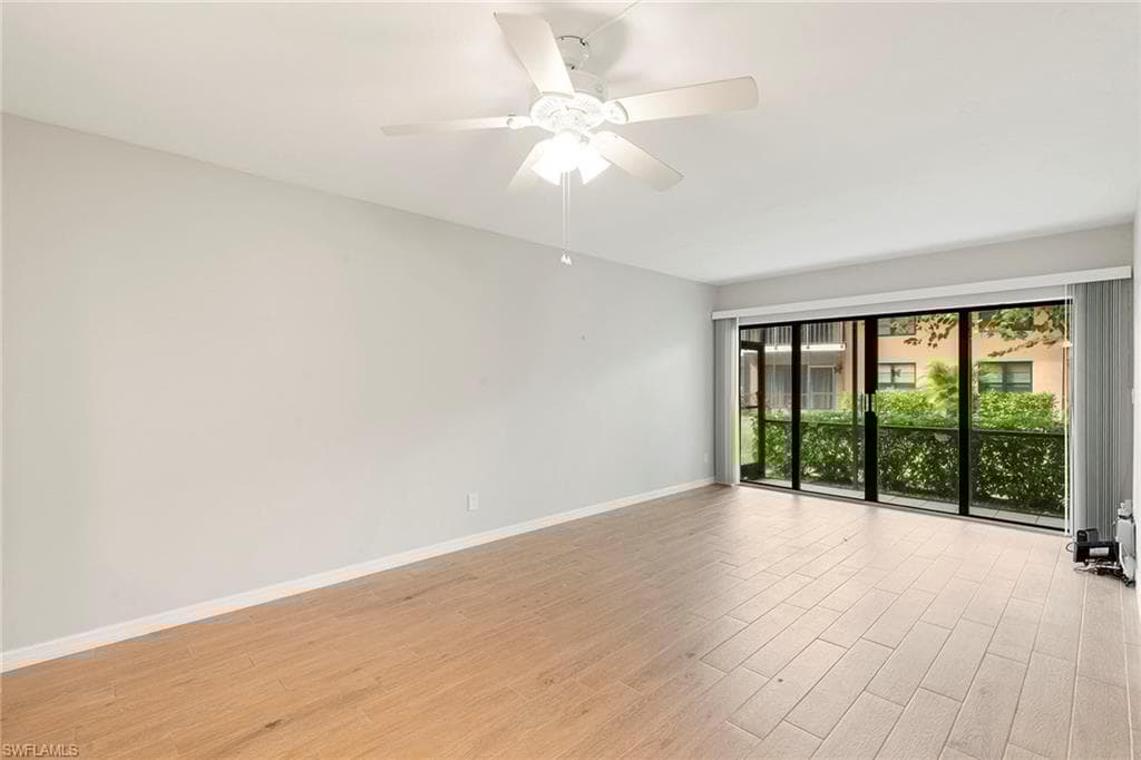 14 Manor Ter 9-106, Marco Island, FL 34145-8