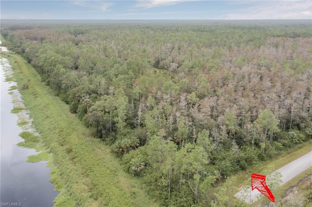 0000 8th Ave SE, Naples, FL 34117-4