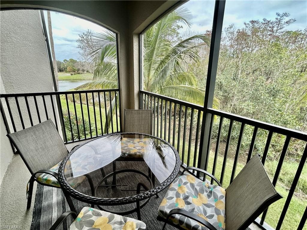 9834 Giaveno Cir 1723, Naples, FL 34113-16