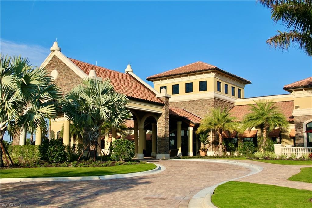 9834 Giaveno Cir 1723, Naples, FL 34113-27