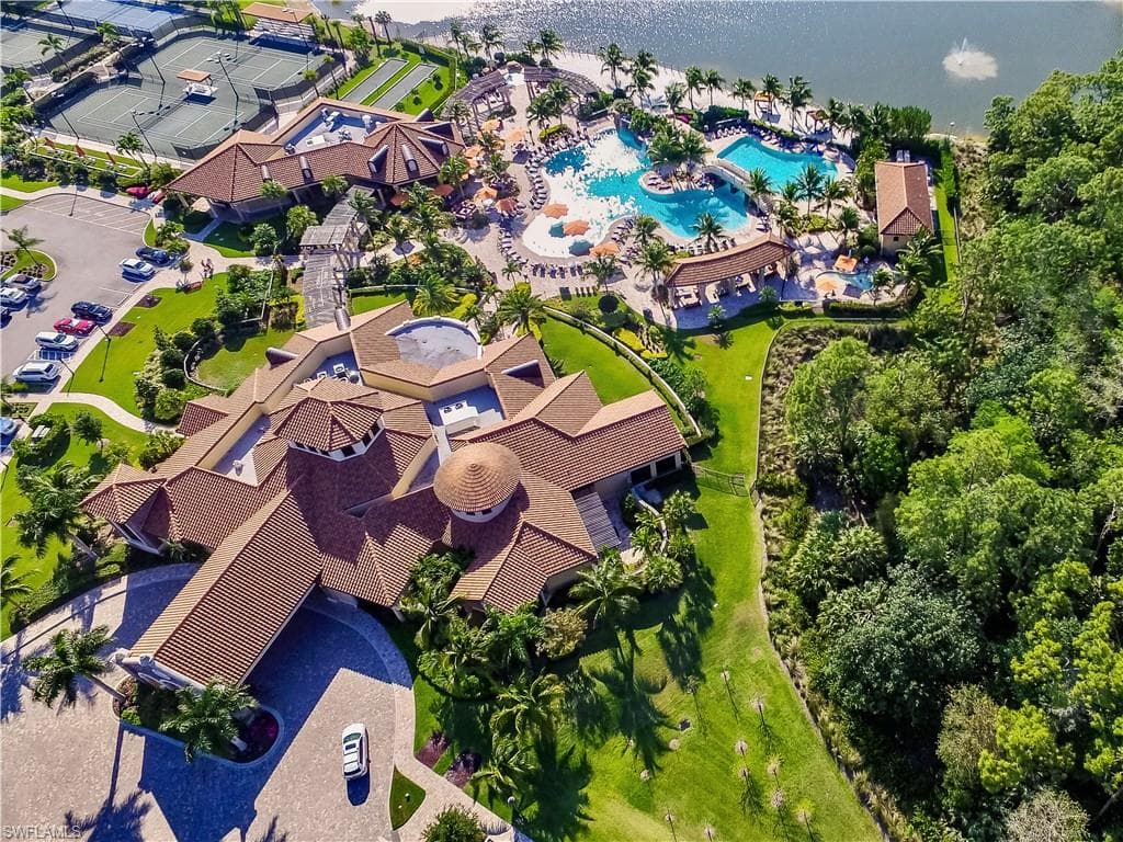 9834 Giaveno Cir 1723, Naples, FL 34113-38