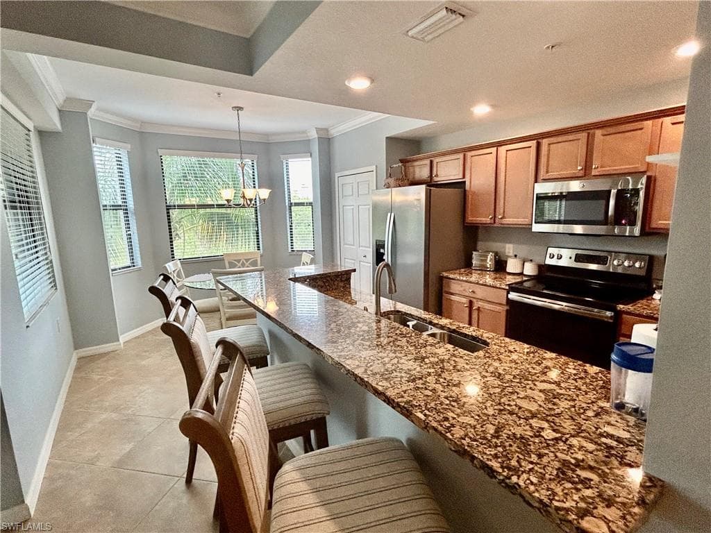 9834 Giaveno Cir 1723, Naples, FL 34113-8