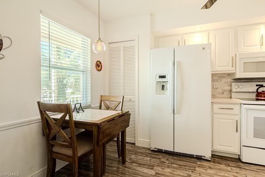 1850 Crown Pointe Blvd A-202, Naples, FL 34112-13