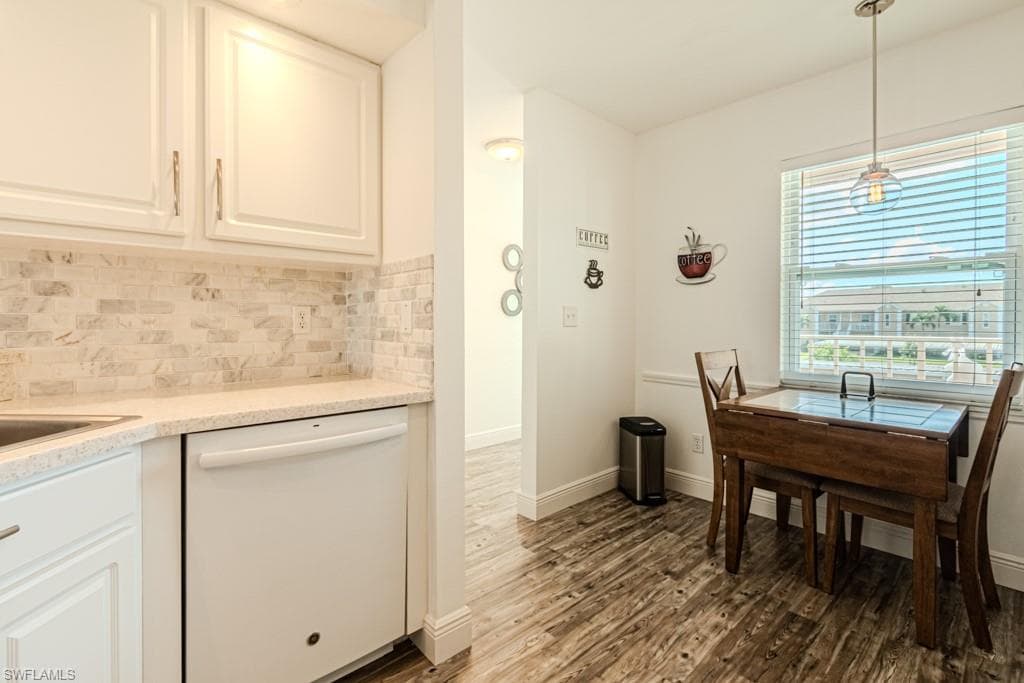 1850 Crown Pointe Blvd A-202, Naples, FL 34112-14