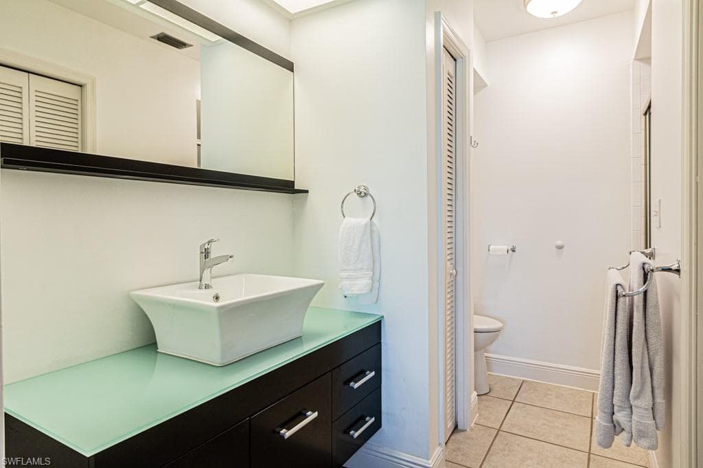1850 Crown Pointe Blvd A-202, Naples, FL 34112-38