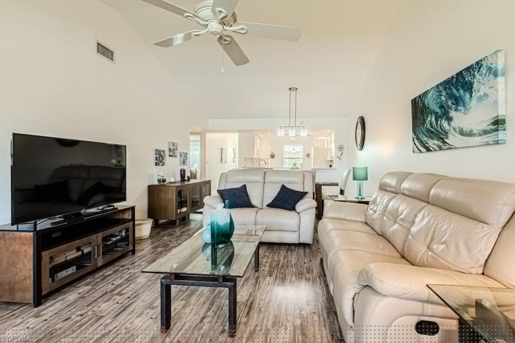 1850 Crown Pointe Blvd A-202, Naples, FL 34112-8